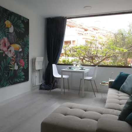 Sweet White In Arona Apartamento *