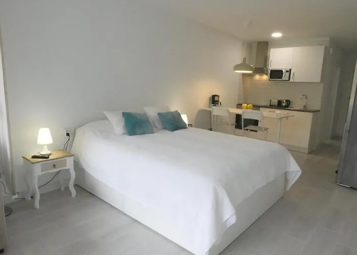 Sweet White In Arona * Los Cristianos (Tenerife)