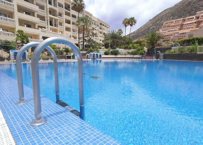 Sweet White In Arona Apartamento